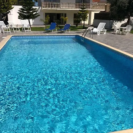 Jemima Villa